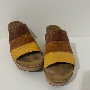 Clarks Artisan Cork Wedge Sandals Size 8